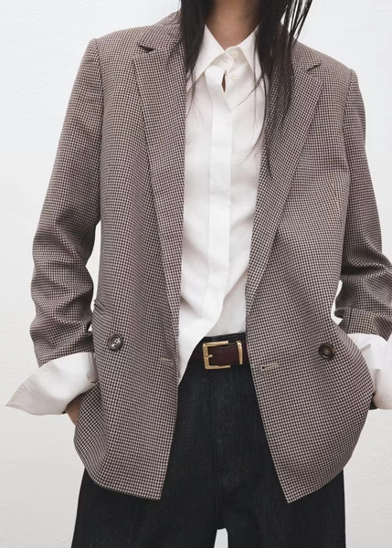 Double-breasted micro-houndstooth jacket - Women | MANGO Canada
