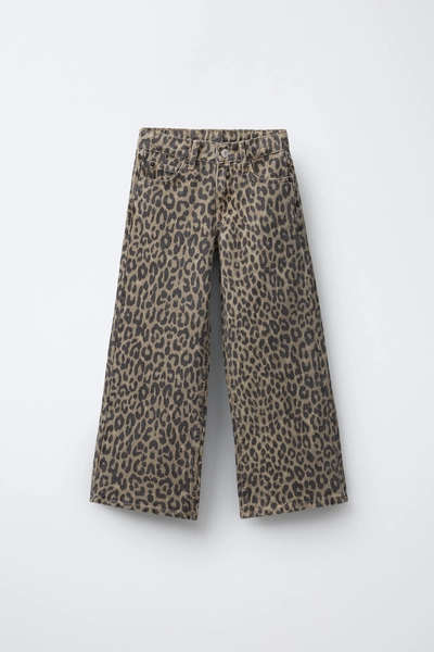 ANIMAL PRINT AND STAR WIDE LEG JEANS