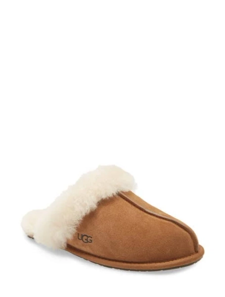 UGG Women's Scuffette II