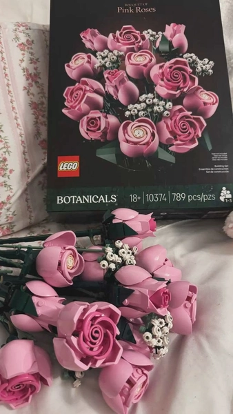 Pin by YazarBiriiii :) on Istediğiniz in 2026 | Lego flower, Diy gifts, Lego