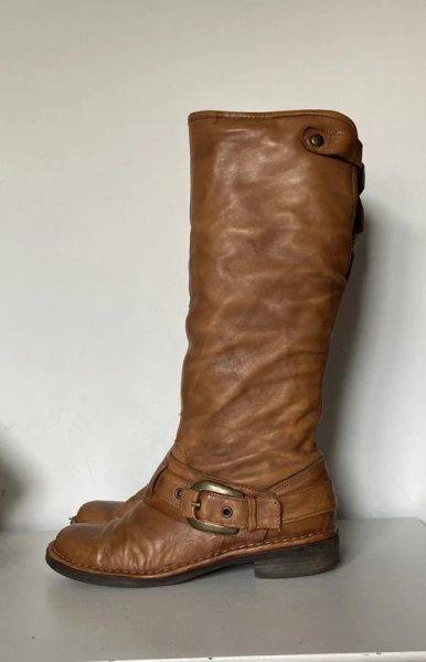 Y2K Dune Tan Brown Leather Slouchy Pull On Knee High Buckle Boots Size 7