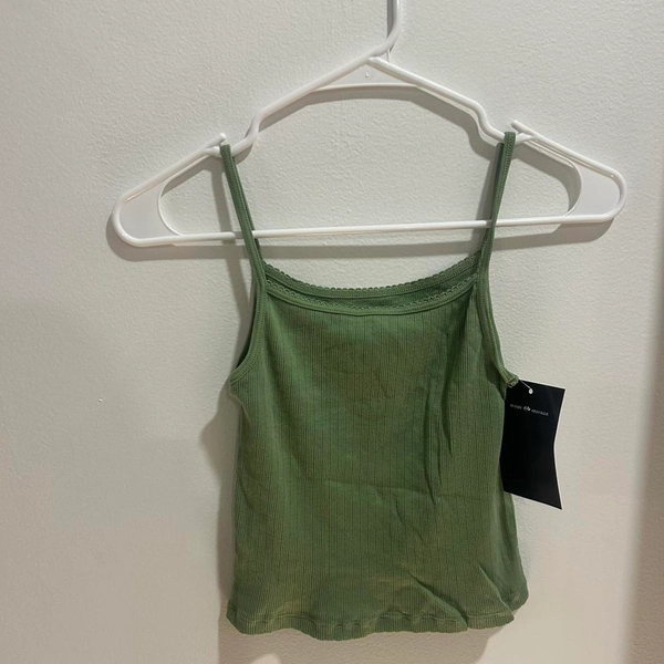 Green Tank Top

Brandy Melville