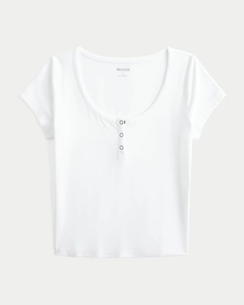 Smooth Seamless Fabric Snap Henley