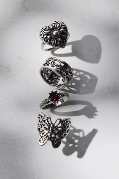 Heart Of A Ruby Filigree Boho Ring Set