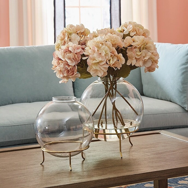 Eleanor Vase