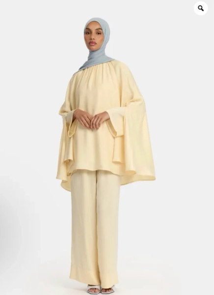 SATIN DRAPE SET -