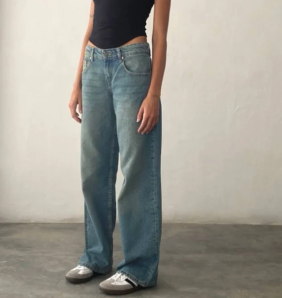 Vintage Low Rise Parallel Jeans