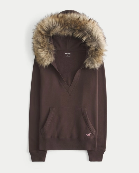 HOLLISTER