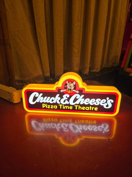 Chuck E Cheese Pizza Time Theatre - USB Lighted LED Sign - Man Cave - arcade