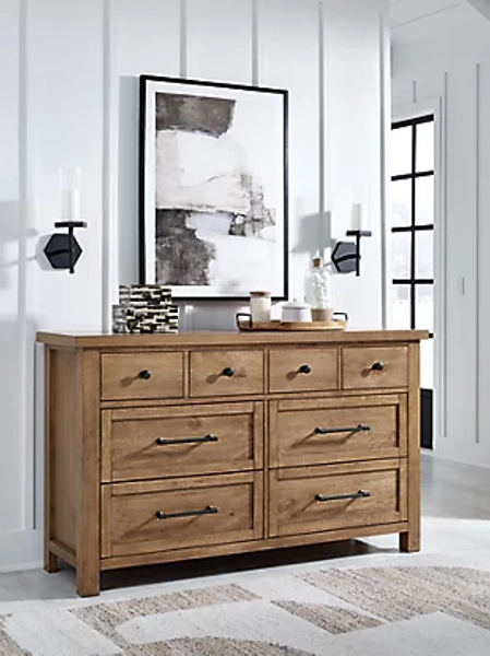 Kristiland 8 Drawer Dresser