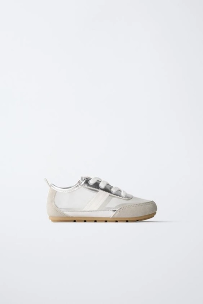 FASHION SNEAKERS