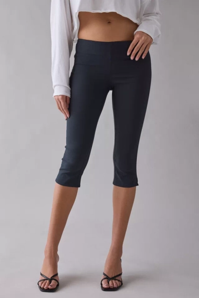 Kimchi Blue Ellie Mid-Rise Stretch Capri Pant