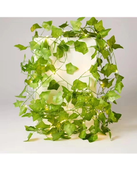 Light Up Leaf Garland - Green - One Size
