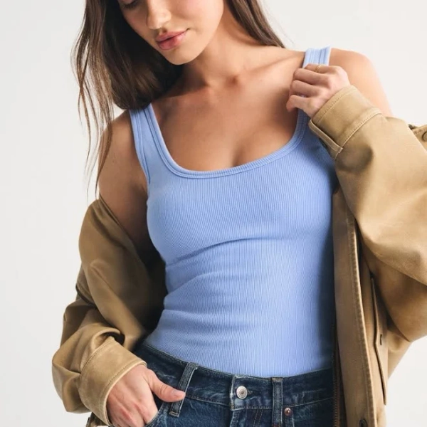 Abercrombie & Fitch Women's Bra-Free Rib Scoopneck Tank