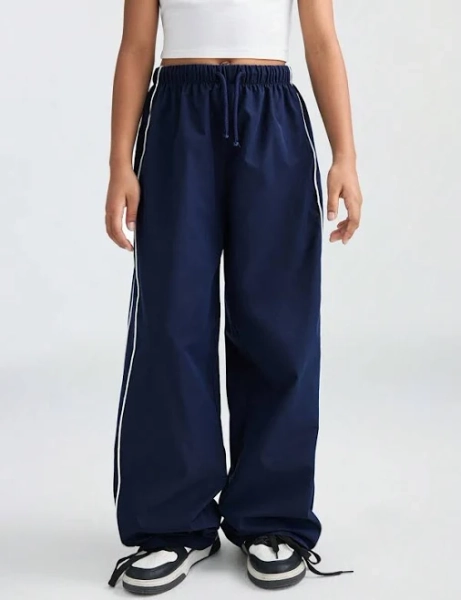 SHEIN Girls Flared Wide Leg Cargo Joggers