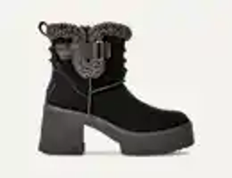 Women's Moxy Pull On