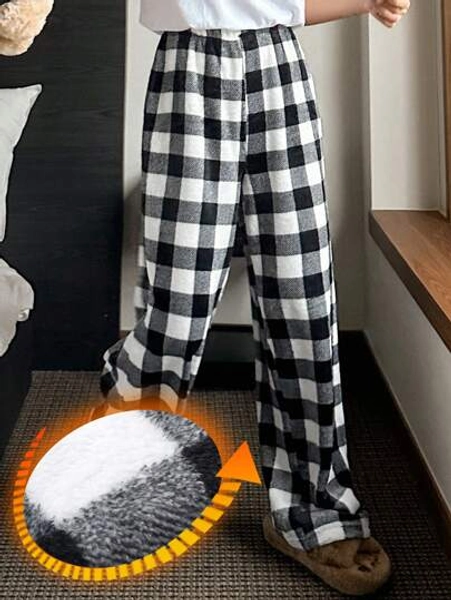 DAZY Coral Fleece Plaid Pattern Soft Straight-Leg Sleepwear Bottom Fall, Winter Fluffy, Cozy