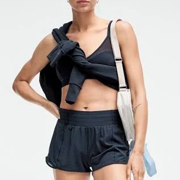 lululemon Women's Hotty Hot High-Rise Lined Short 2.5