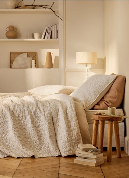 DESSUS DE LIT MATELASSÉ DOMITILLE ÉCRU