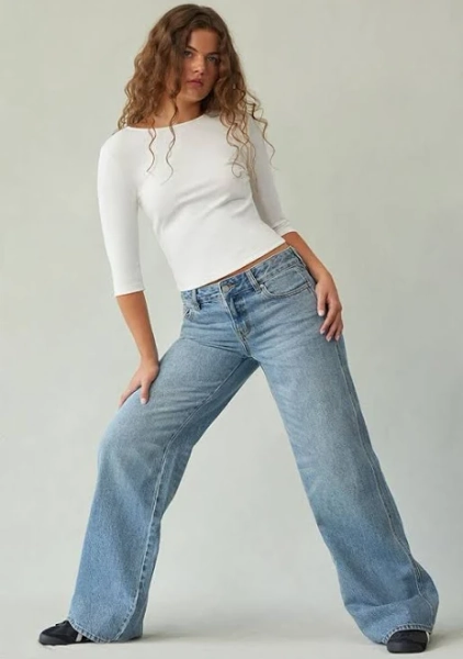 Women's Pacsun Low Rise Baggy Jeans