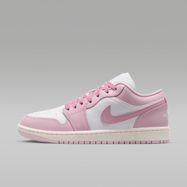 Air Jordan 1 Low Damenschuh - Iced Carmine/Elemental Pink/Sail/Weiß - Size 5