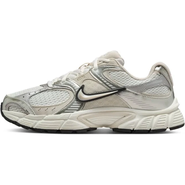Nike Women's V5 RNR