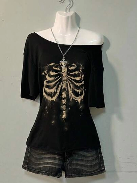 SHEIN EZwear Casual Minimalist Skull Graphic Dropped Shoulder Women T-Shirt, Suitable For Summer Off The Shoulder Top Back To School