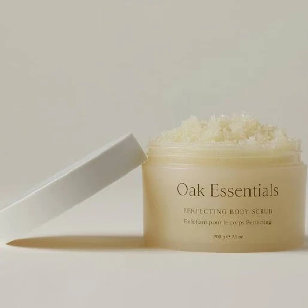 Oak Essentials Perfecting Body Scrub