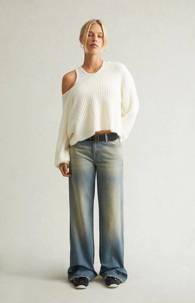 Casey Low Rise Baggy Jeans Tinted Light Blue