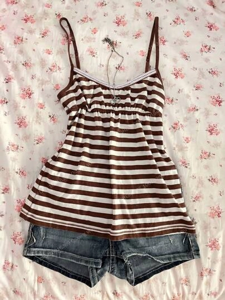 Tween Girls Summer Casual Daily Home Wear Spaghetti Strap V-Neck Cinched Waist Striped Tank Top, Outfit, Comfortable, Minimalist, Vacation, Cute, Knit - Size 9Y