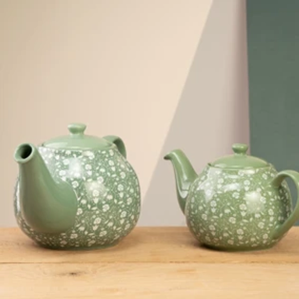 SIIP Ditsy Floral 6 Cup Teapot