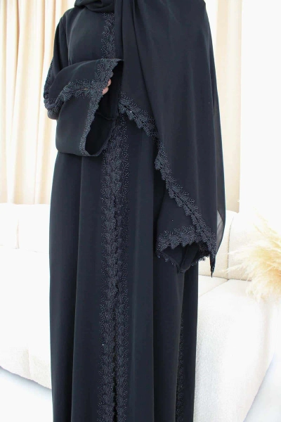 Black Lace Abaya