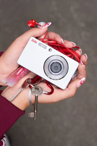 ⭐ Lola Essential Digital Camera Bundle