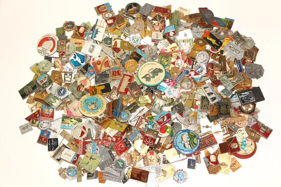 Mystery Box of 20 Vintage Enamel Metal Pins, Surprise Grab Box Limited Edition Pins, Backpack Decoration