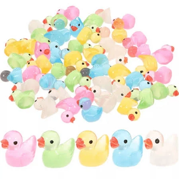 Fakrich 100 Pack Luminous Mini Resin Ducks