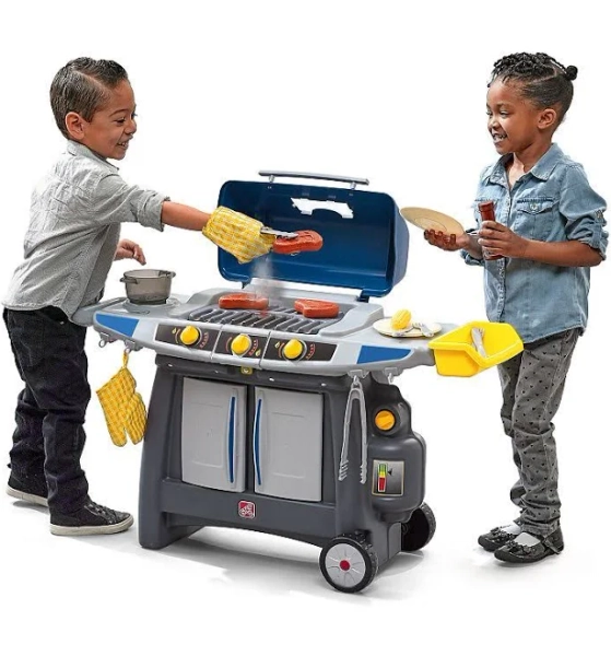 Step2 Sizzle & Smoke Barbeque Grill