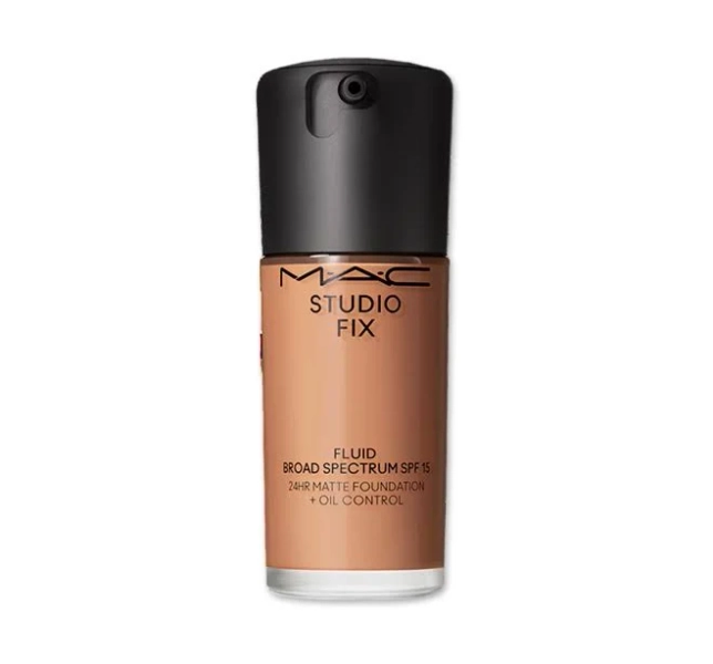 M.A.C Studio Fix SPF15 Foundation