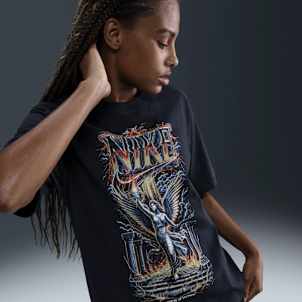 Nike Sportswear Women's Loose T-Shirt - Off Noir - Size XS