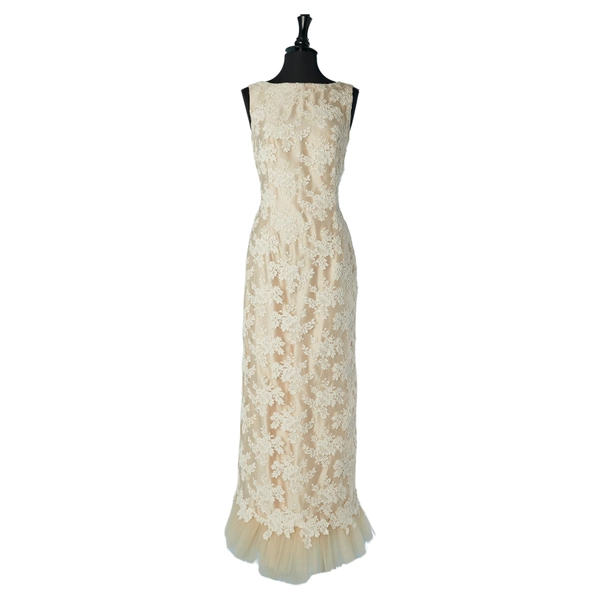 CLAIRE PETTIBONE 2015 Échantillon de robe de mariée dorée dos nu