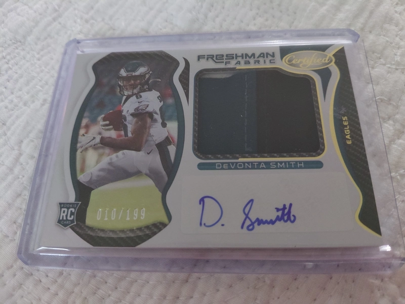 2021 Panini Certified DeVonta Smith Freshman Fabric auto patch rookie 10/199