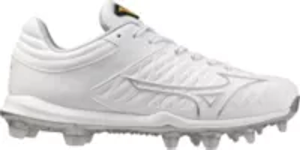 Mizuno Women's Pro FP TPU Softball Cleats