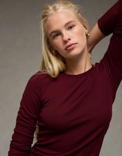 AE Long Sleeve Cozy Crew Neck T-Shirt