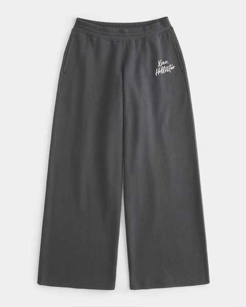 Hollister Feel Good Xoxo Logo Graphic Baggy Sweatpants