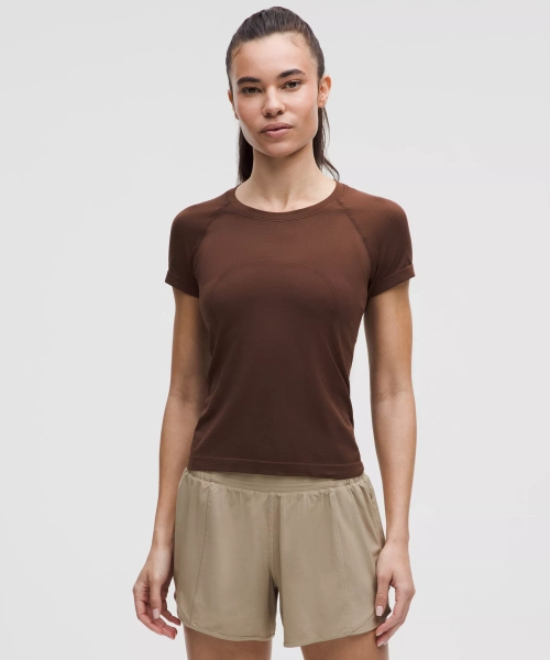 Swiftly Tech Short-Sleeve Shirt 2.0 *Waist Length - Lava Cake/Lava Cake - 16