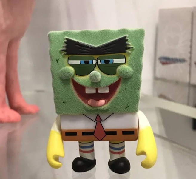 Kidrobot NYCC 2018 Exclusive Spongebob Squarepants 3” Figure