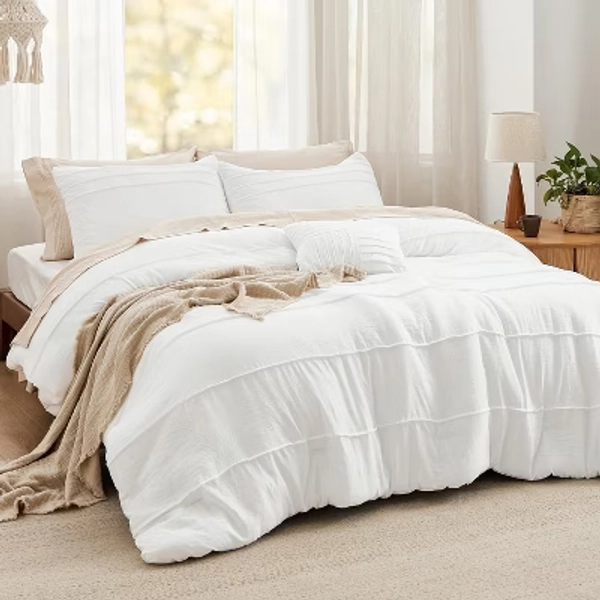Bedsure King Comforter Set 4 Piece Pinch Pleat White Bedding OEKO-TEX Certified All Season Bed Set Ideal Christmas Gift