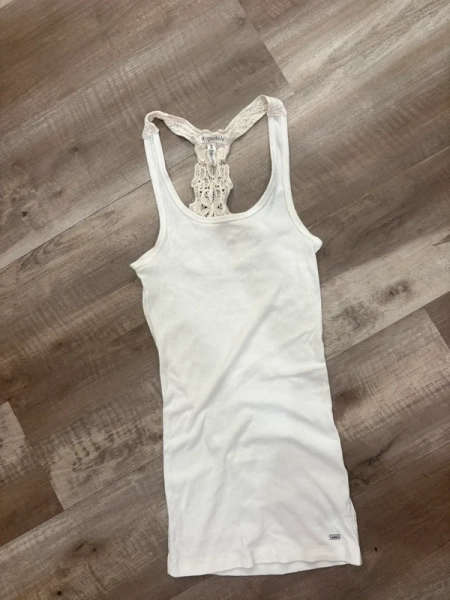 y2k fitted lace back Aeropostale tank