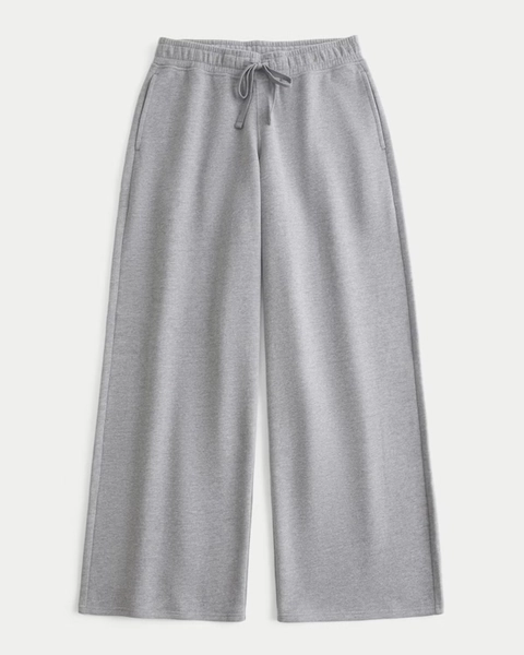 Hollister Feel Good Low-Rise Baggy Sweatpants
