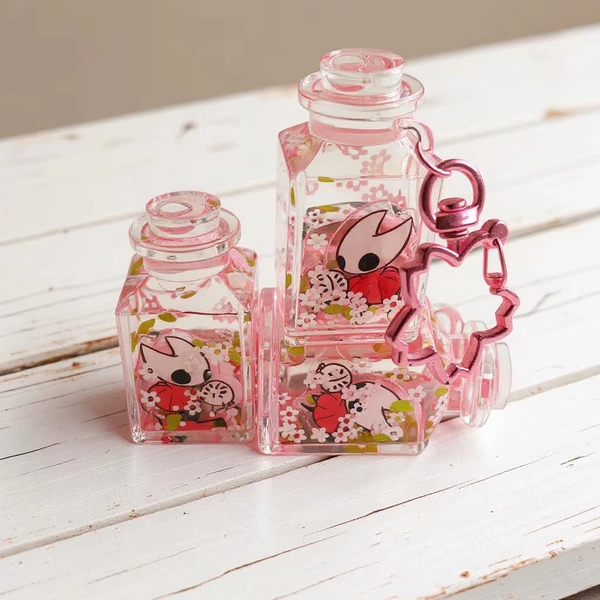 Hornet Mini Oil Keychain: Hollow Knight Inspired Sakura Charm
