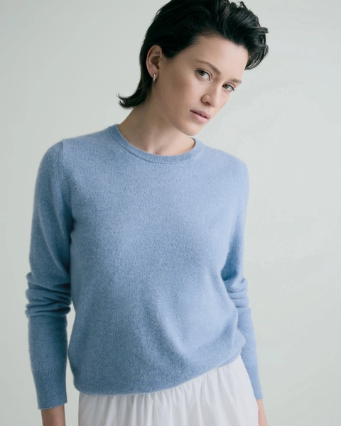 Mongolian Cashmere Crewneck Sweater in Heather Cloud Beige